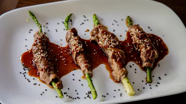 Rollitos De Envueltos En Came De Res